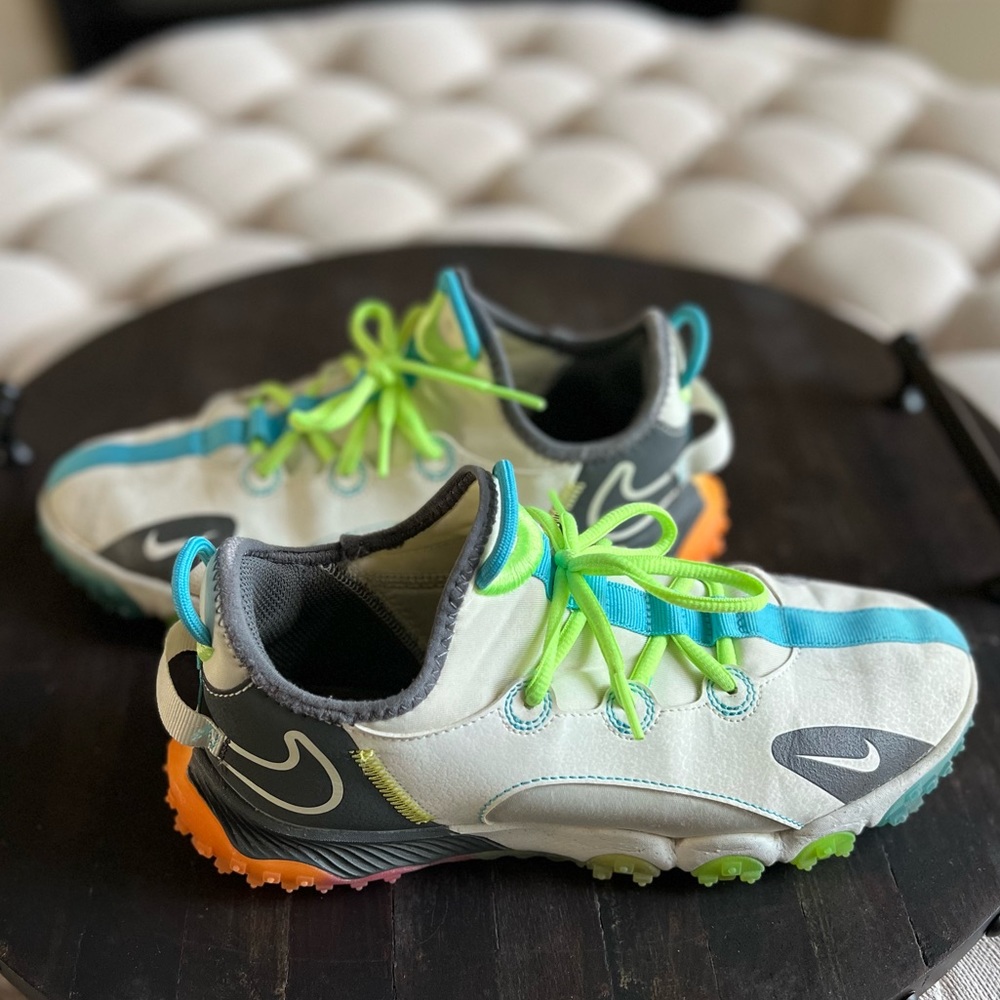 Nike Future Field GS ‘Sail Multi Color’
